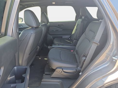 New 2026 Nissan Pathfinder Rock Creek AWD/4WD image 14