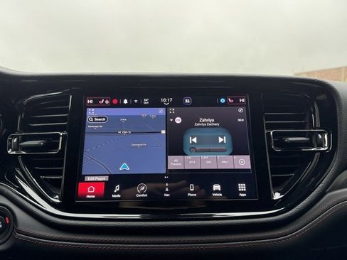 Certified 2025 Dodge Durango GT image 18