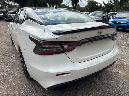 Used 2023 Nissan Maxima SR w/ Sport Mat Group FWD image 6