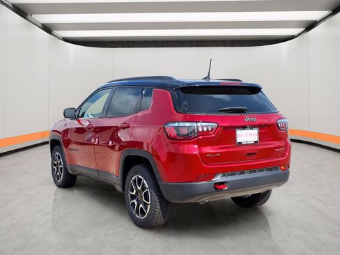 New 2026 Jeep Compass Trailhawk image 4
