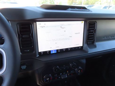 New 2026 Ford Bronco Big Bend AWD/4WD image 11