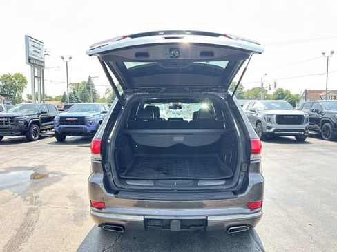 Used 2015 Jeep Grand Cherokee High Altitude AWD/4WD image 9