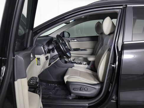 Used 2021 Kia Sportage EX w/ EX Technology Package image 33