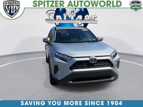 Used 2024 Toyota RAV4 XLE FWD image 4