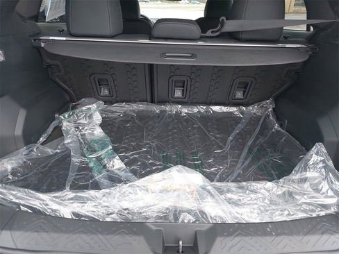 Used 2025 Subaru Crosstrek 2.5i Wilderness w/ Wilderness Package image 12