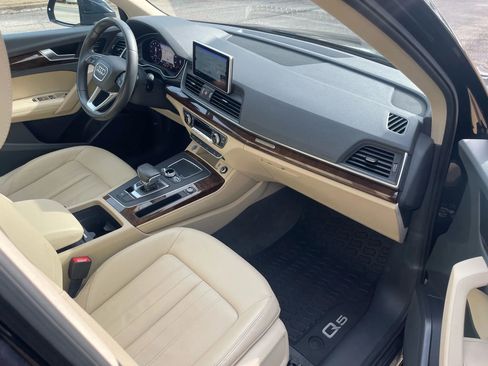 Used 2020 Audi Q5 2.0T Premium Plus w/ Premium Plus Package image 14