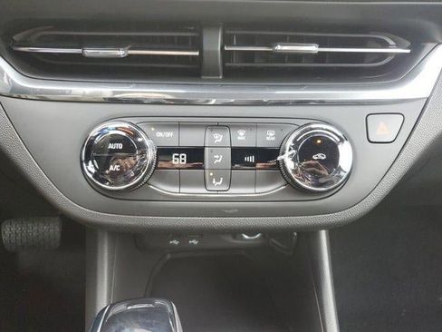 New 2026 Buick Envista Preferred image 26