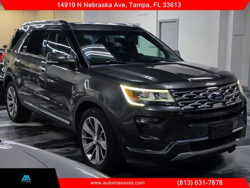 Used 2018 Ford Explorer Limited w/ Class II Trailer Tow Package image 8