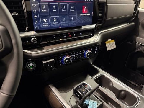 New 2026 GMC Sierra 1500 SLT w/ SLT Convenience Package image 21