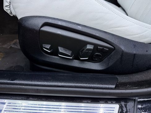 Used 2014 BMW M5 image 18