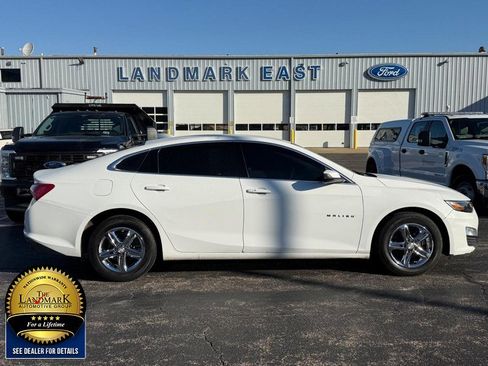 Used 2022 Chevrolet Malibu LT image 4
