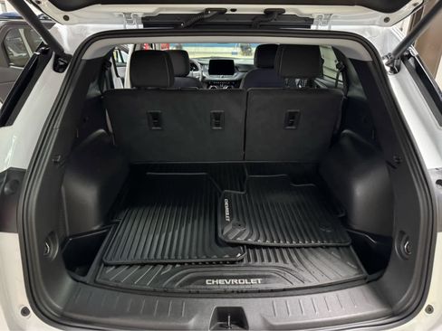 Certified 2025 Chevrolet Blazer LT w/ Convenience Package image 13