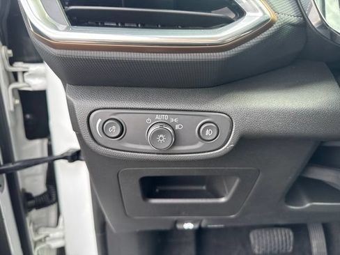 Used 2023 Chevrolet TrailBlazer ACTIV w/ Convenience Package FWD image 15