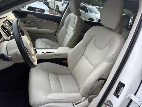 Certified 2023 Volvo XC90 B5 Core w/ Protection Package Premier AWD/4WD image 16