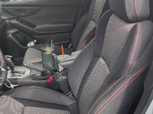 Used 2021 Subaru Crosstrek 2.0i Premium w/ Popular Package #3 image 2