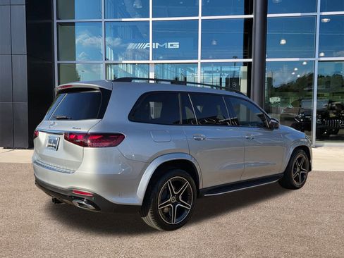 Certified 2025 Mercedes-Benz GLS 450 4MATIC image 4