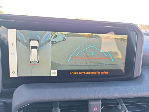 Used 2024 Toyota Land Cruiser image 21