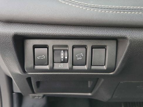 Used 2023 Subaru Outback Limited image 22