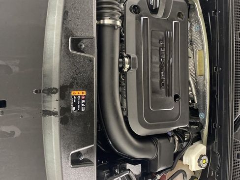Used 2023 Buick Envision Avenir AWD/4WD image 36