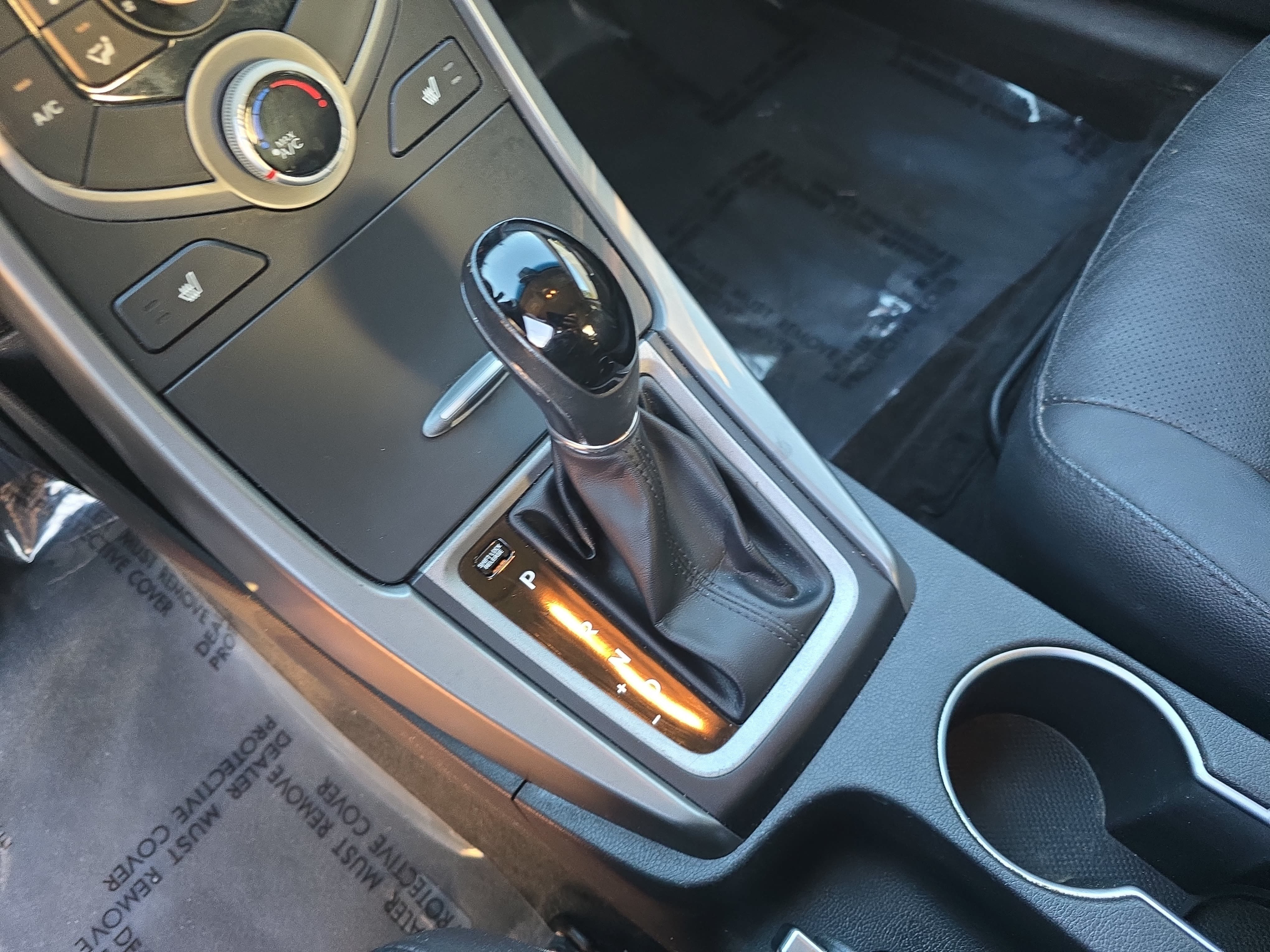 Used 2015 Hyundai Elantra Limited FWD image 24