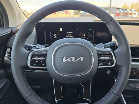 New 2026 Kia Carnival SX FWD image 10