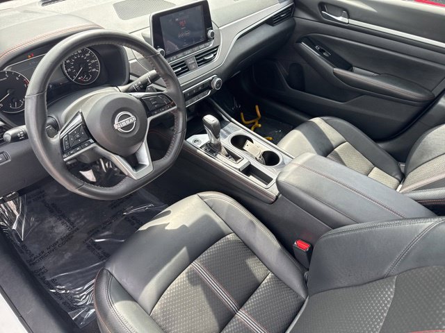 Used 2024 Nissan Altima 2.5 SR FWD image 6