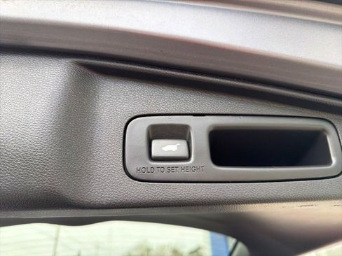 Used 2017 Honda CR-V Touring image 42