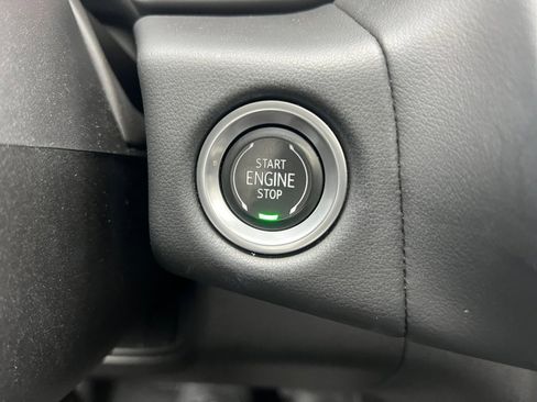 Used 2021 Chevrolet Tahoe Z71 w/ Z71 Signature Package image 20