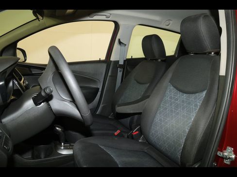 Used 2022 Chevrolet Spark LT FWD image 17