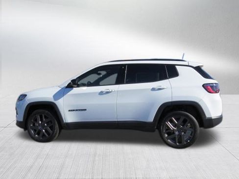 New 2026 Jeep Compass Latitude image 6