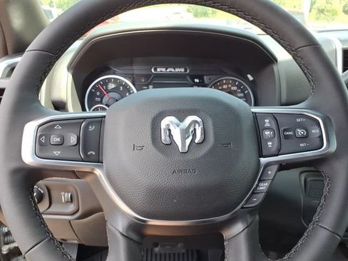 New 2026 RAM 2500 Big Horn AWD/4WD image 9