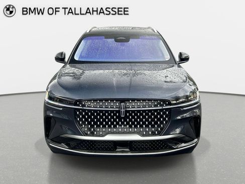 Used 2024 Lincoln Nautilus Reserve w/ Equipment Group 202A image 2