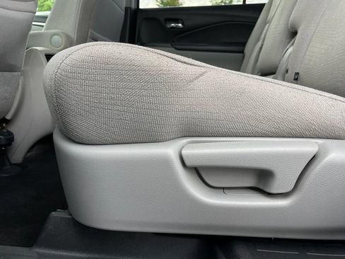 Certified 2018 Honda Pilot EX image 39