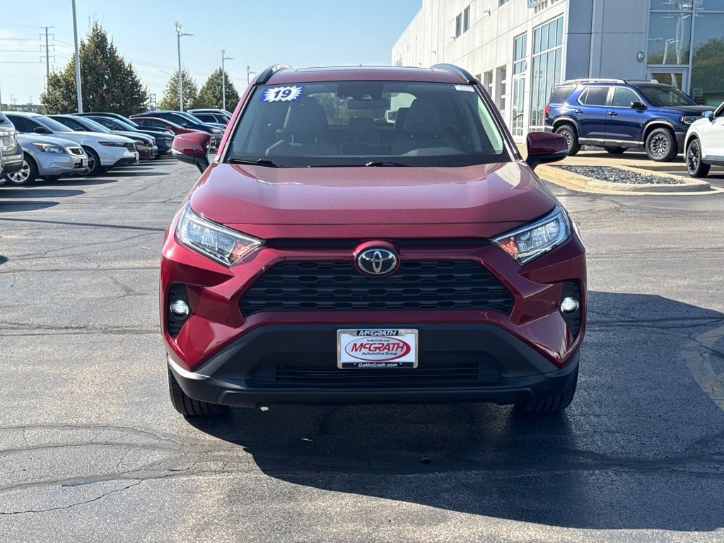 Used 2019 Toyota RAV4 XLE Premium w/ Cold Weather Package AWD/4WD image 5