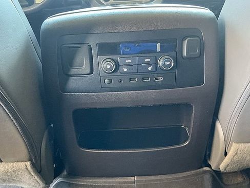 Used 2018 GMC Yukon XL Denali w/ Open Road Package image 17