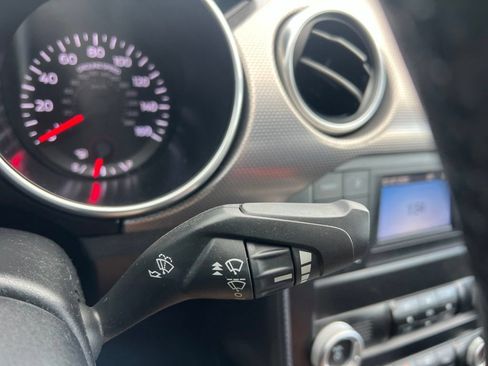 Used 2020 Ford Mustang GT RWD image 31