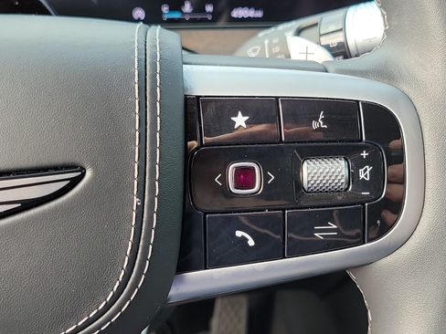 Certified 2026 Genesis GV80 3.5T Prestige AWD/4WD image 14