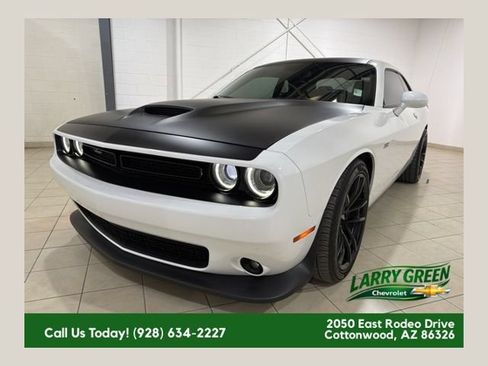 Used 2021 Dodge Challenger R/T Scat Pack w/ T/A Package RWD image 1