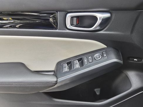 Used 2024 Honda Civic Touring image 29
