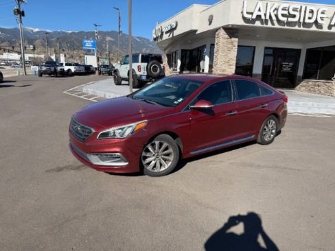 Used 2016 Hyundai Sonata Sport w/ Option Group 02 image 3