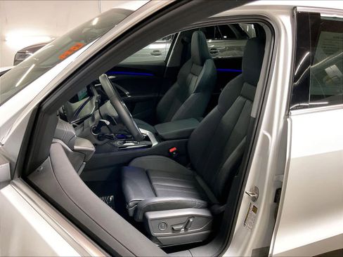 Certified 2025 Audi Q5 Premium Plus w/ Premium Plus AWD/4WD image 25