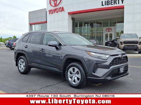 Used 2023 Toyota RAV4 LE AWD/4WD image 1