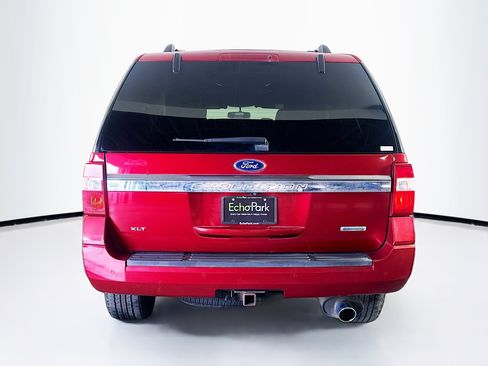 Used 2017 Ford Expedition XLT w/ Equipment Group 201A RWD image 7