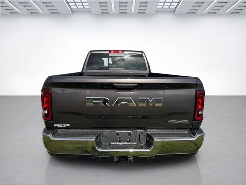 New 2026 RAM 2500 Tradesman AWD/4WD image 4