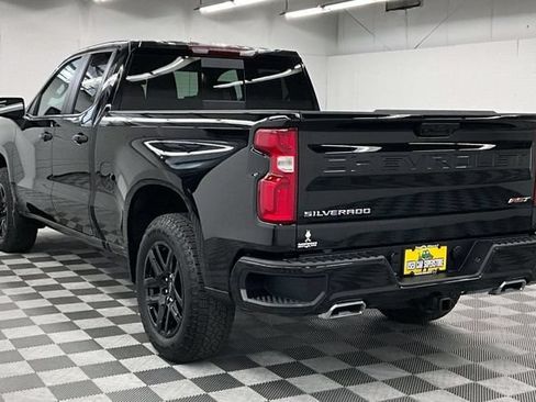 Used 2025 Chevrolet Silverado 1500 RST AWD/4WD image 2