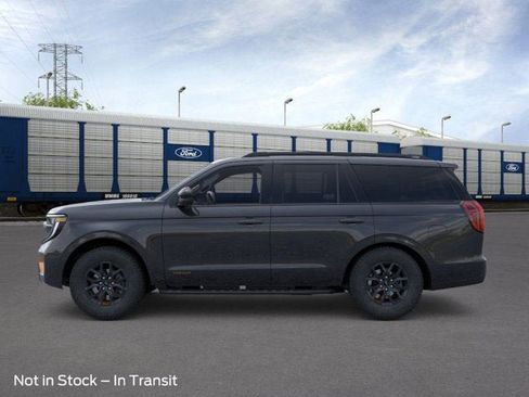 New 2025 Ford Expedition Tremor image 3