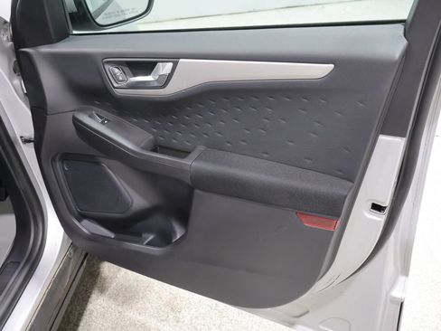 Used 2020 Ford Escape SE AWD/4WD image 25