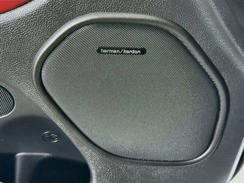Used 2022 Dodge Durango R/T RWD image 13