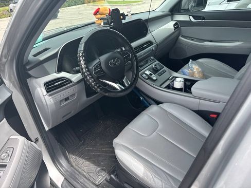 Used 2022 Hyundai Palisade SEL w/ 8P Bench Seat Package FWD image 4