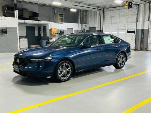New 2026 Honda Accord EX-L image 14